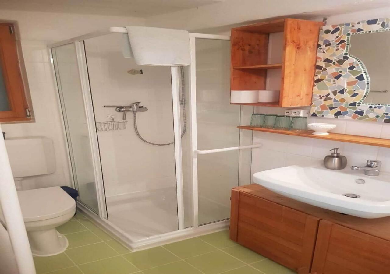 Aeltestes Haus In Quentel - Ferienwohnung 1 Mit Kleinem Garten Lichtenau Kültér fotó